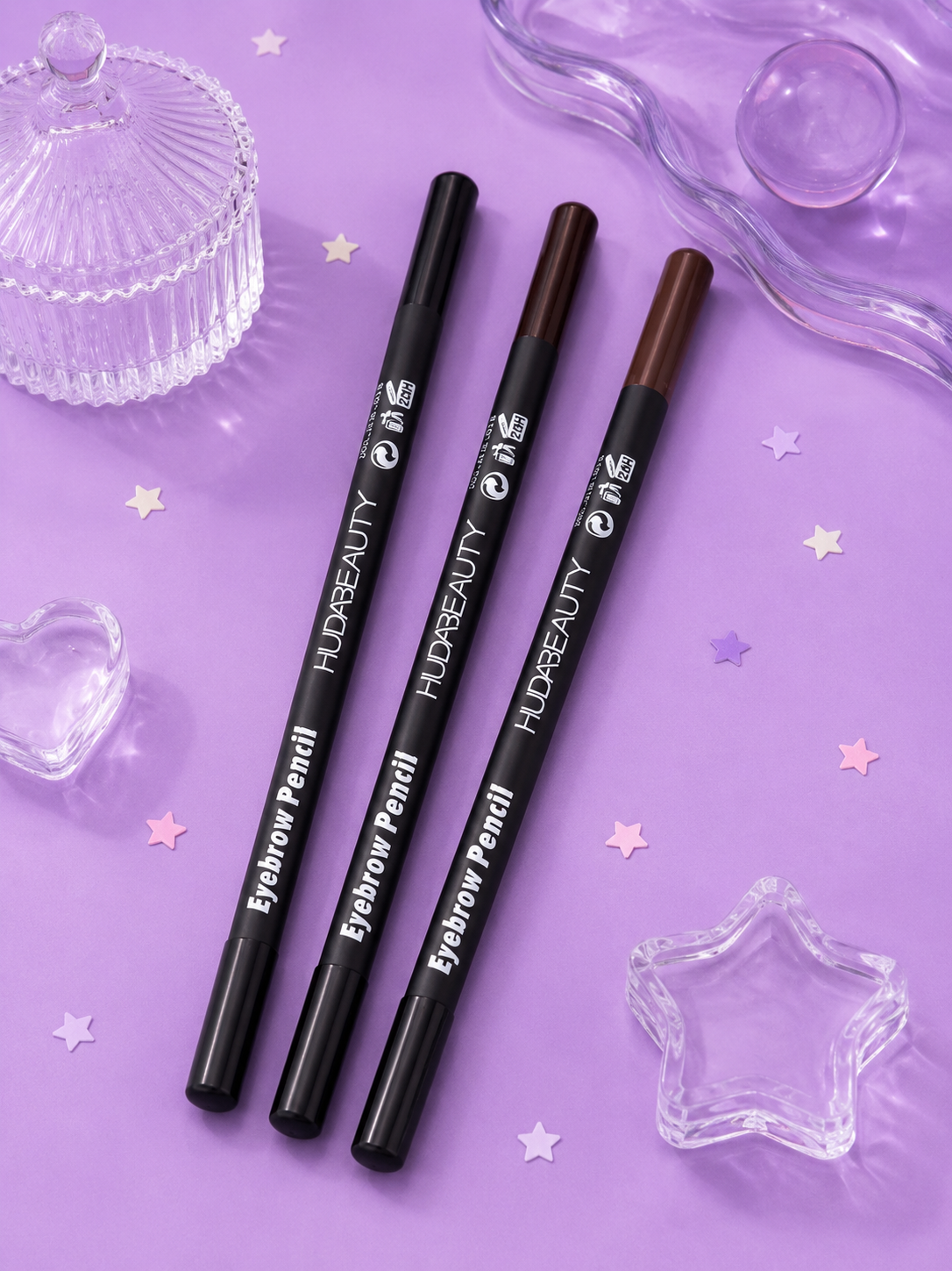 Delineador para labios, cejas y ojos